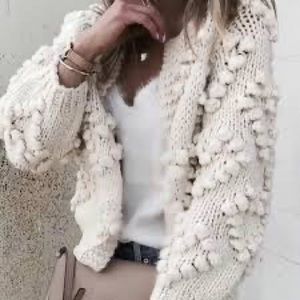 Knit your love Pom Pom Cardigan - Jun & Ivy